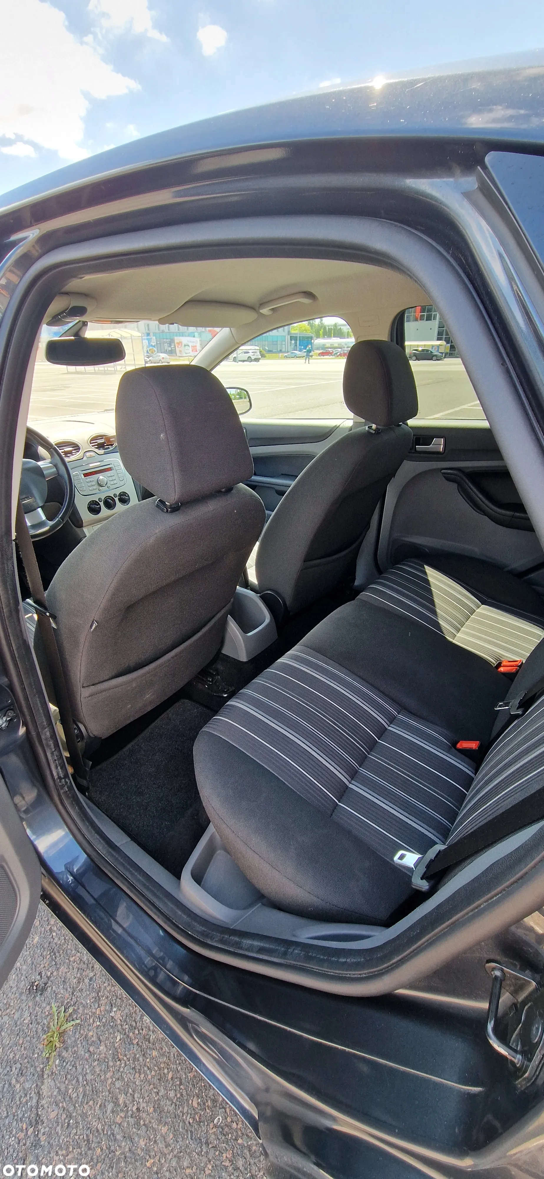 Ford Focus - 24