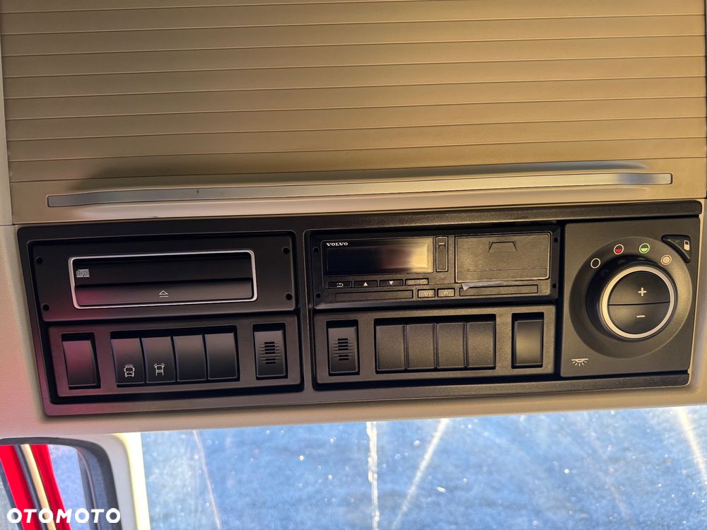 Volvo FH 500 / Automat / 2 Zbiorniki / Lodówka / Full Spoiler / Złoty Kontrakt / z Francji - 26