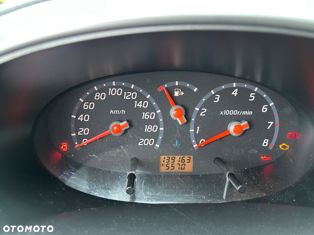 Nissan Micra 1.2 tekna - 30