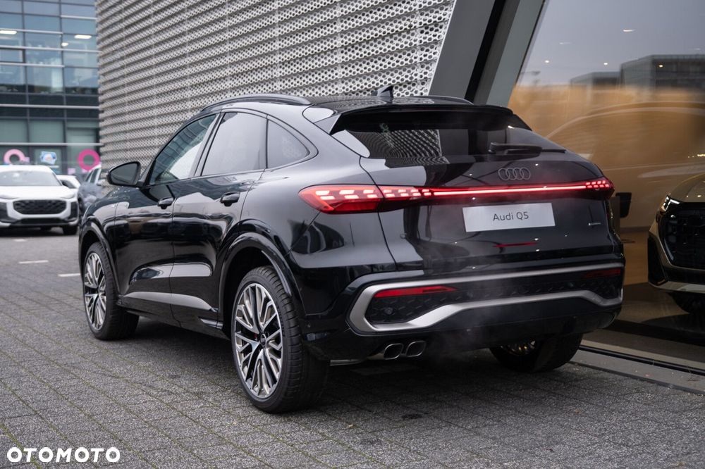 Audi Q5 Sportback - 3
