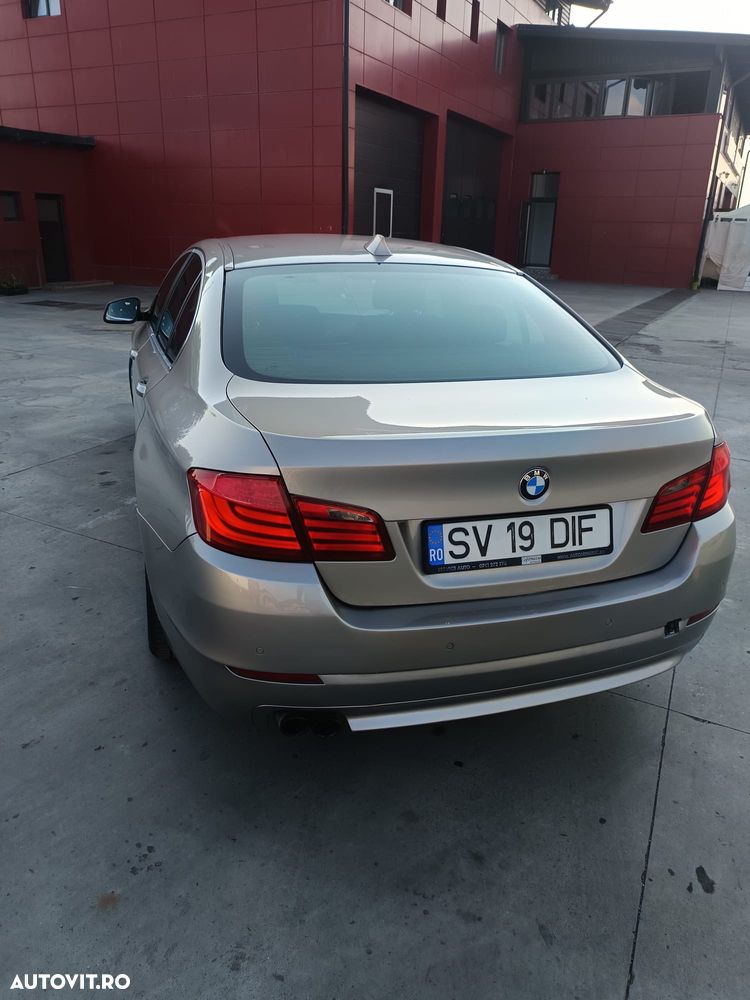BMW Seria 5 520d - 4