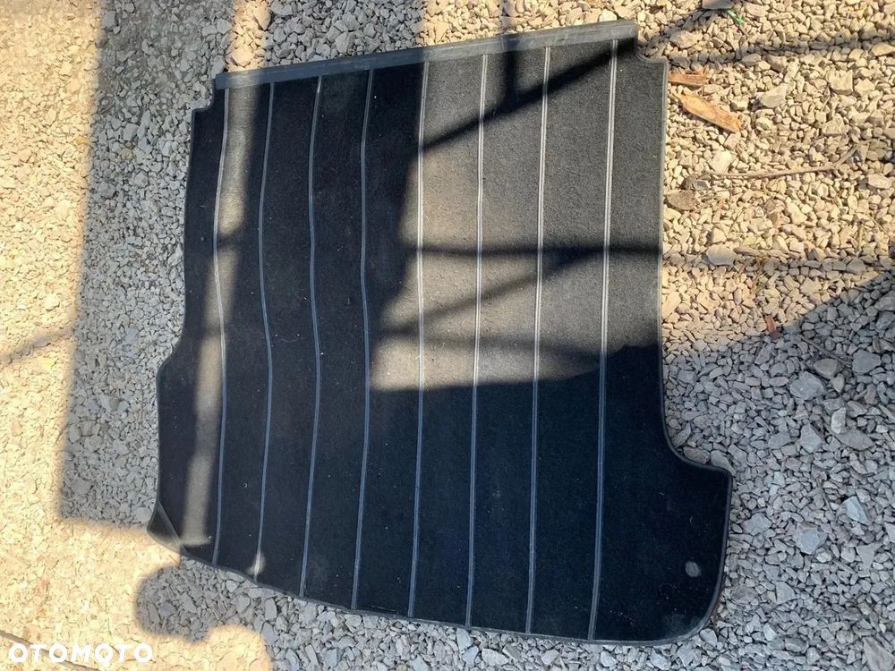 VW PASSAT B5 LIFT KOMBI WYKŁADZINA DYWAN BAGAŻNIKA 3B9863463AA POSIADAM 2SZT - 1