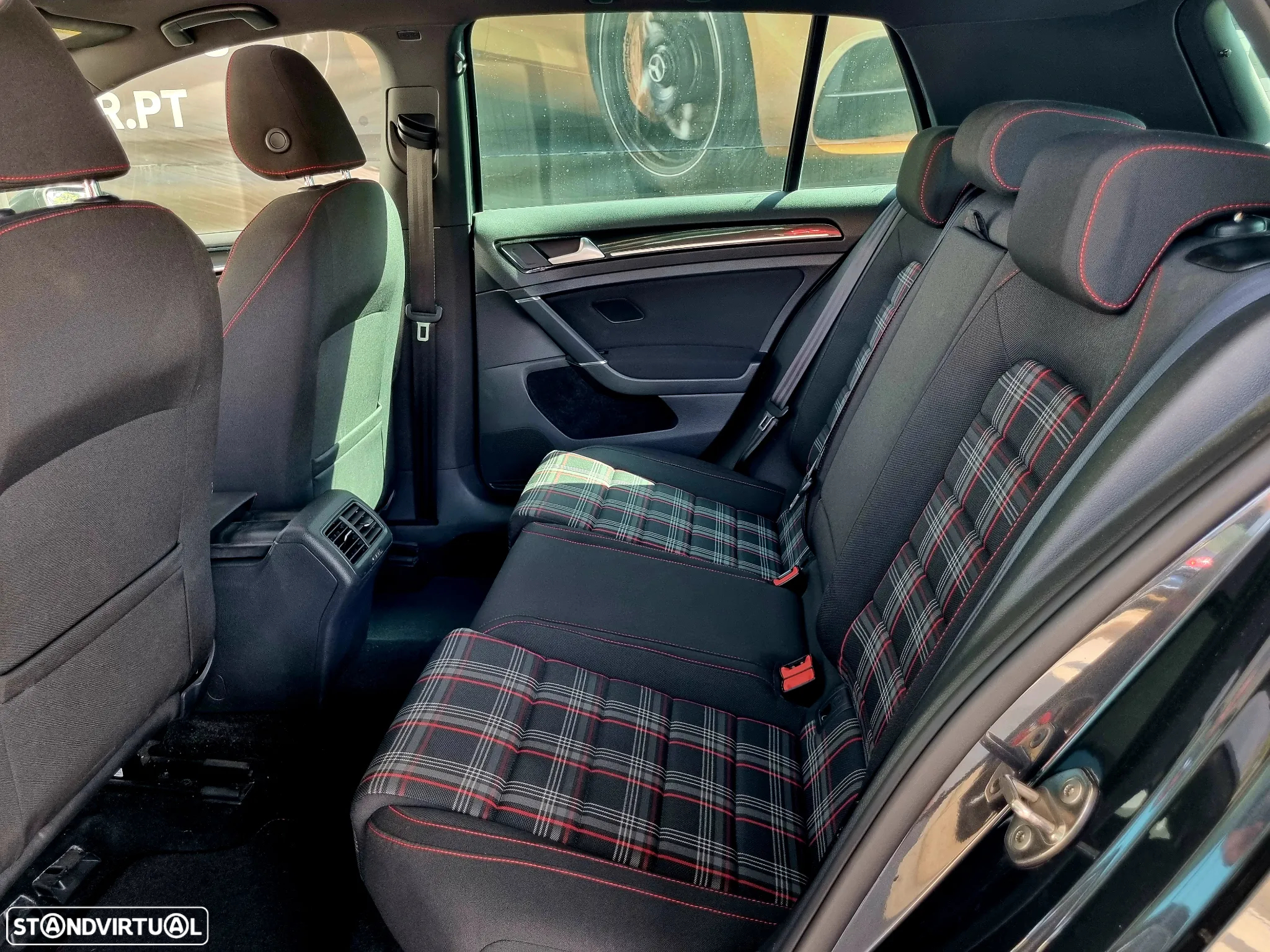 VW Golf 2.0 TSi GTi DSG - 16