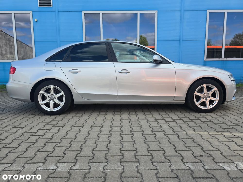 Audi A4 Limousine 2.0 TDI DPF S line Sportpaket - 13