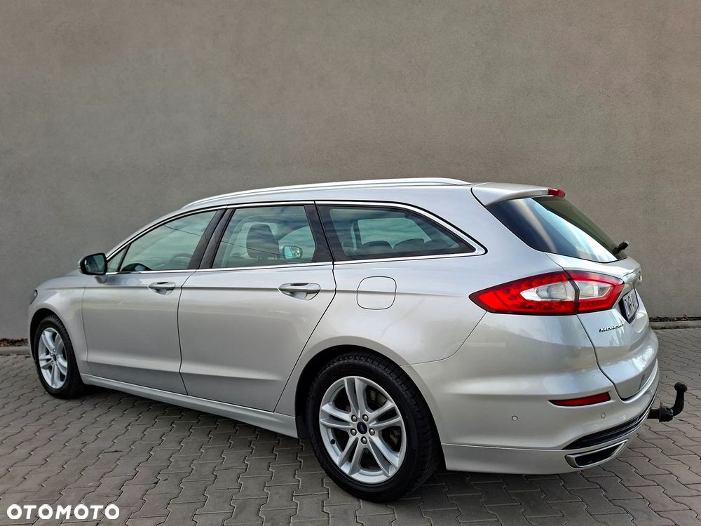 Ford Mondeo 2.0 TDCi STart-Stopp Titanium - 4