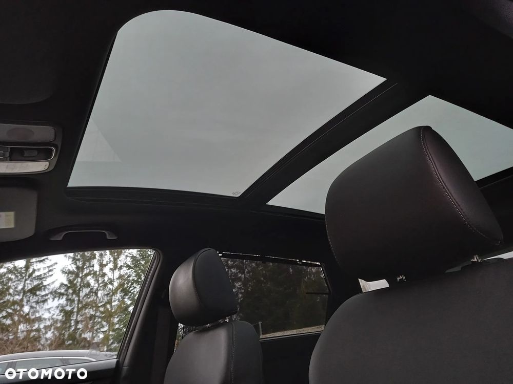 Kia Carens 1.7 CRDi XL 7os - 23