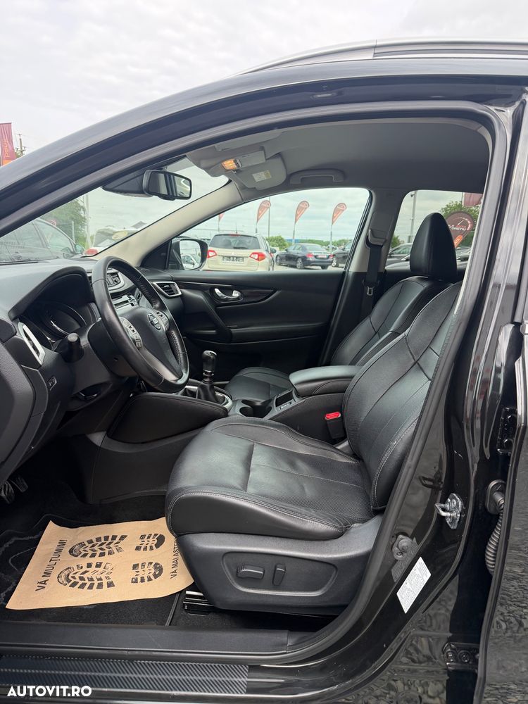 Nissan Qashqai 1.6 DCI TEKNA - 9