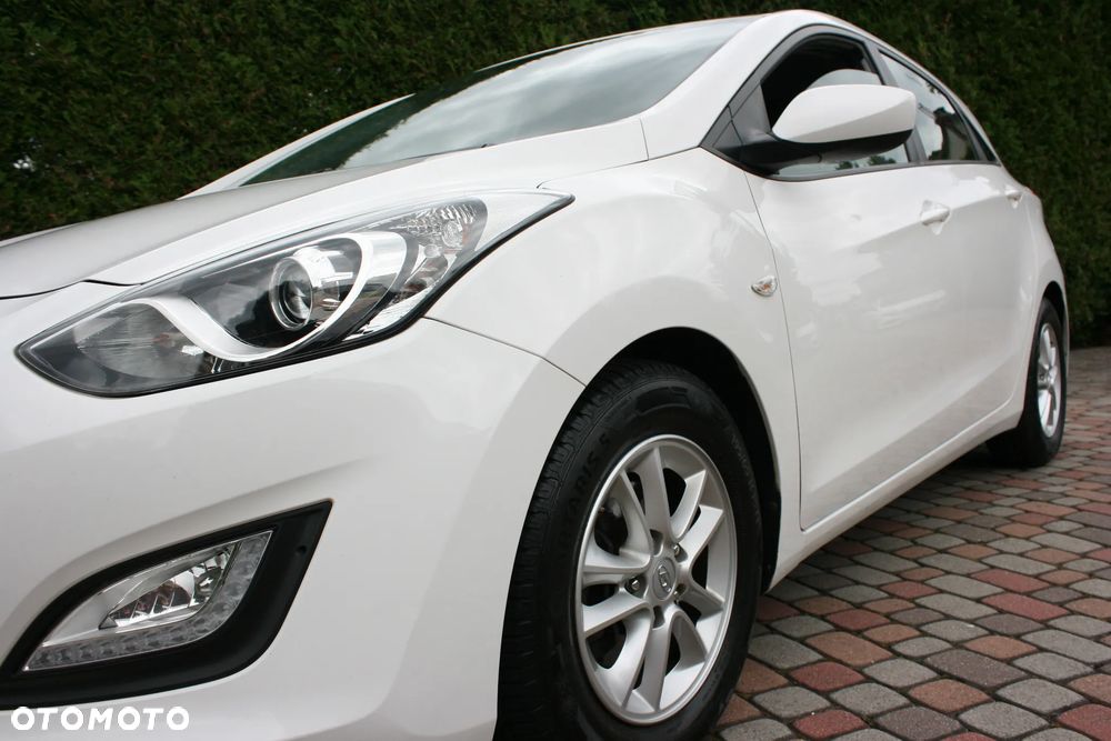 Hyundai i30 1.4 Fifa World Cup Edition - 6
