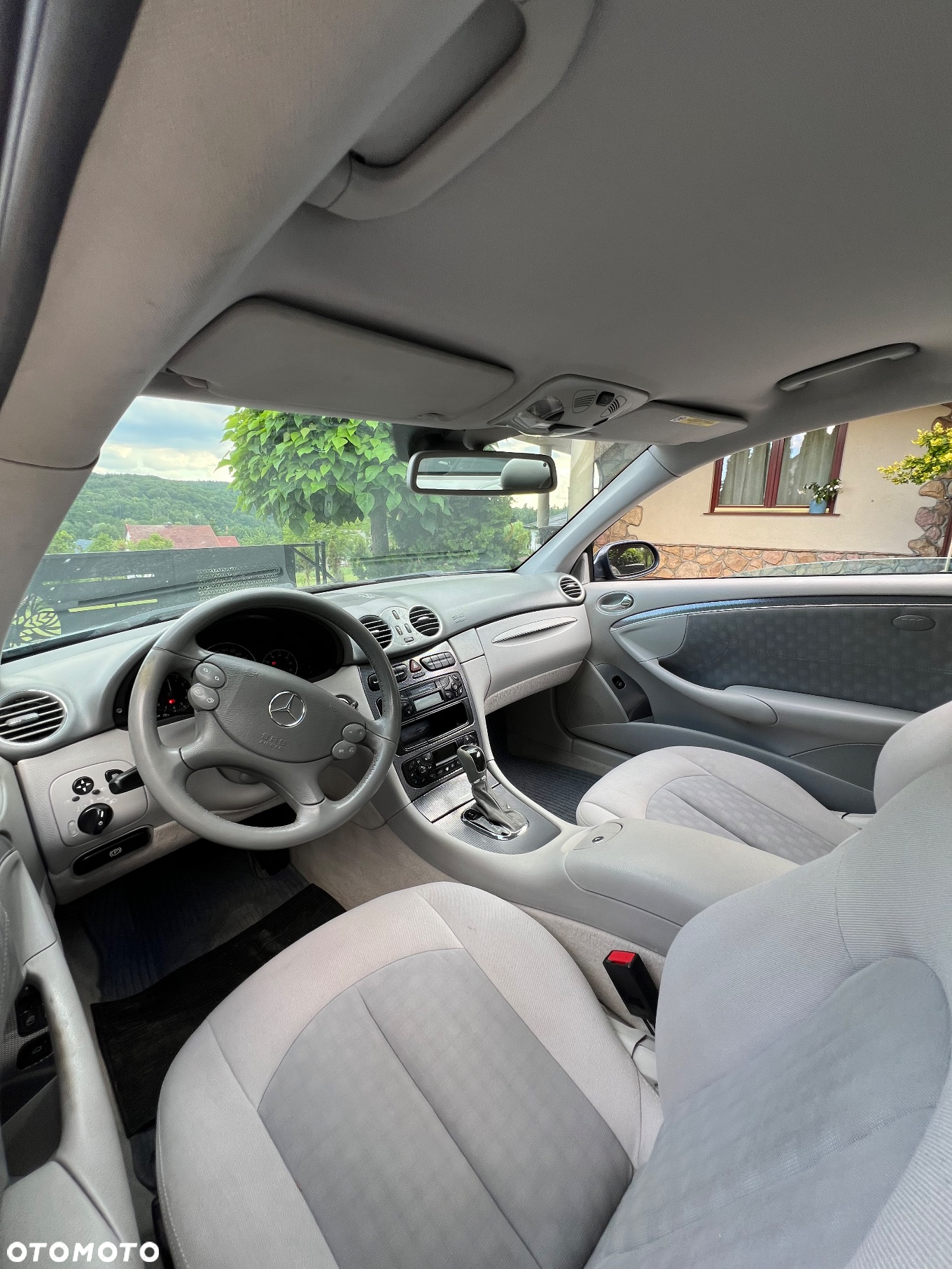 Mercedes-Benz CLK - 26