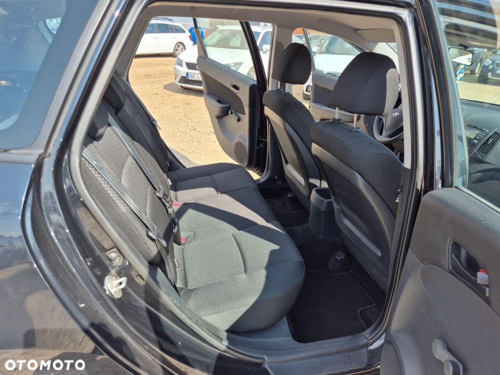Hyundai i30 i30cw 1.6 CRDi Edition 20 - 7