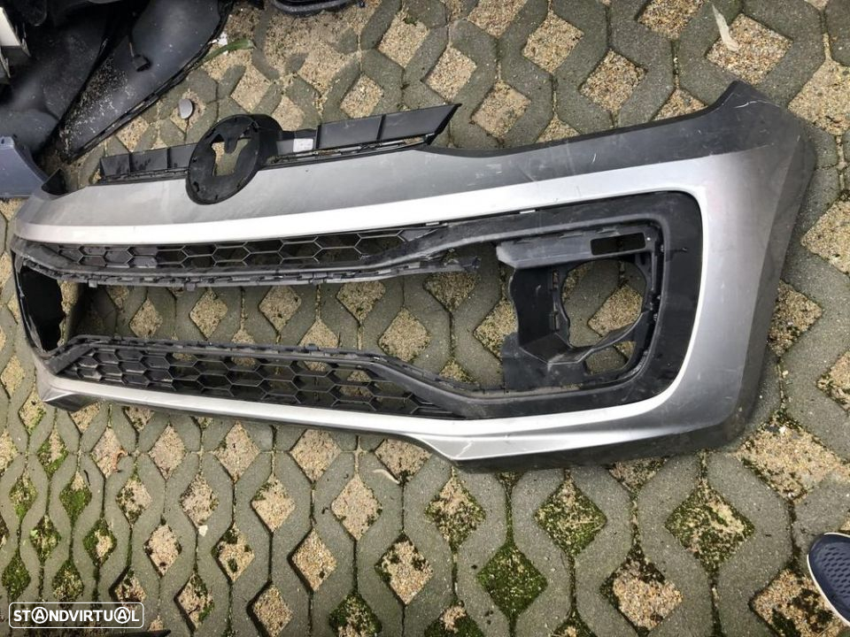 Parachoque vw up - 3