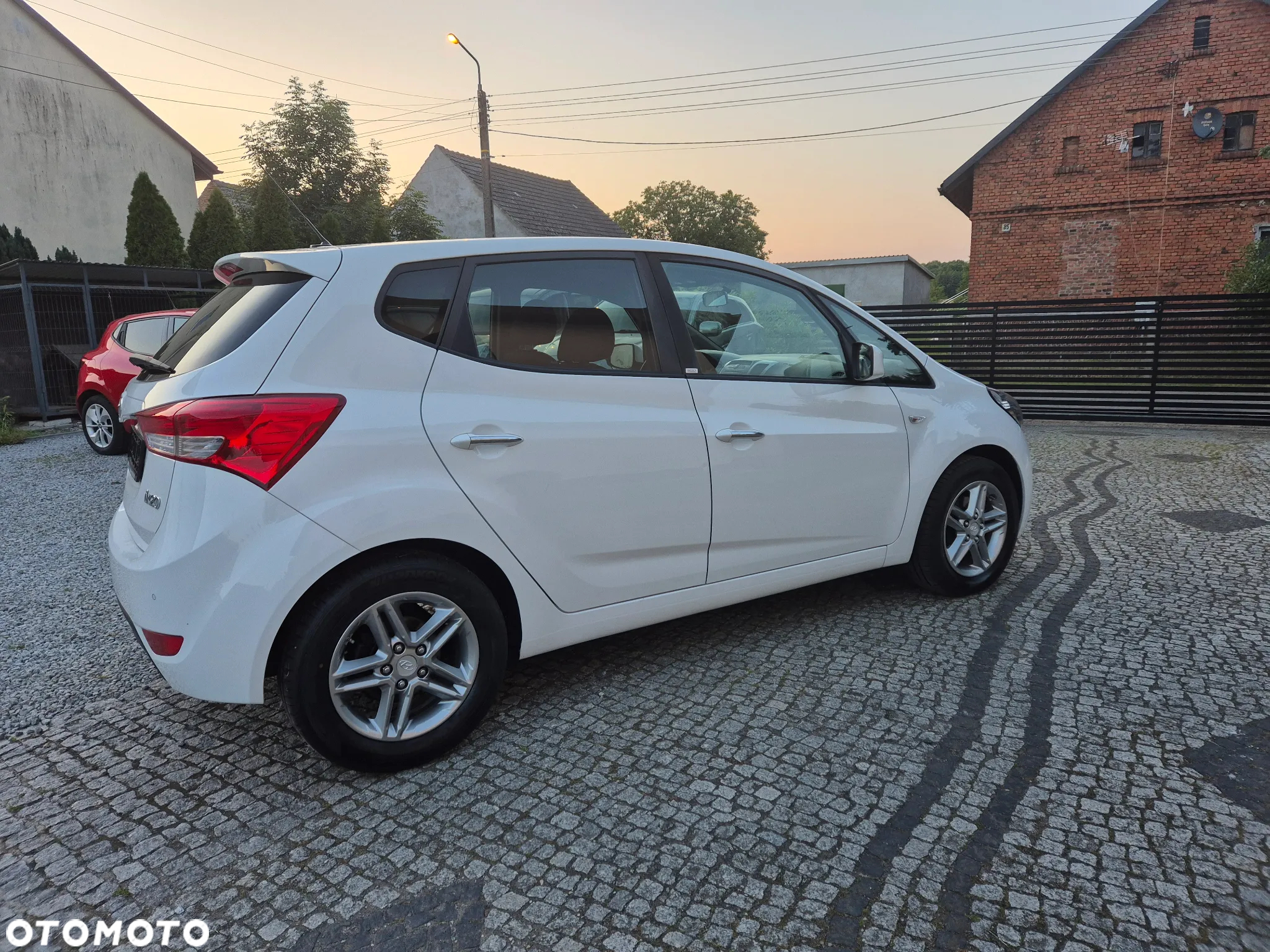 Hyundai ix20 1.4 blue Passion - 21