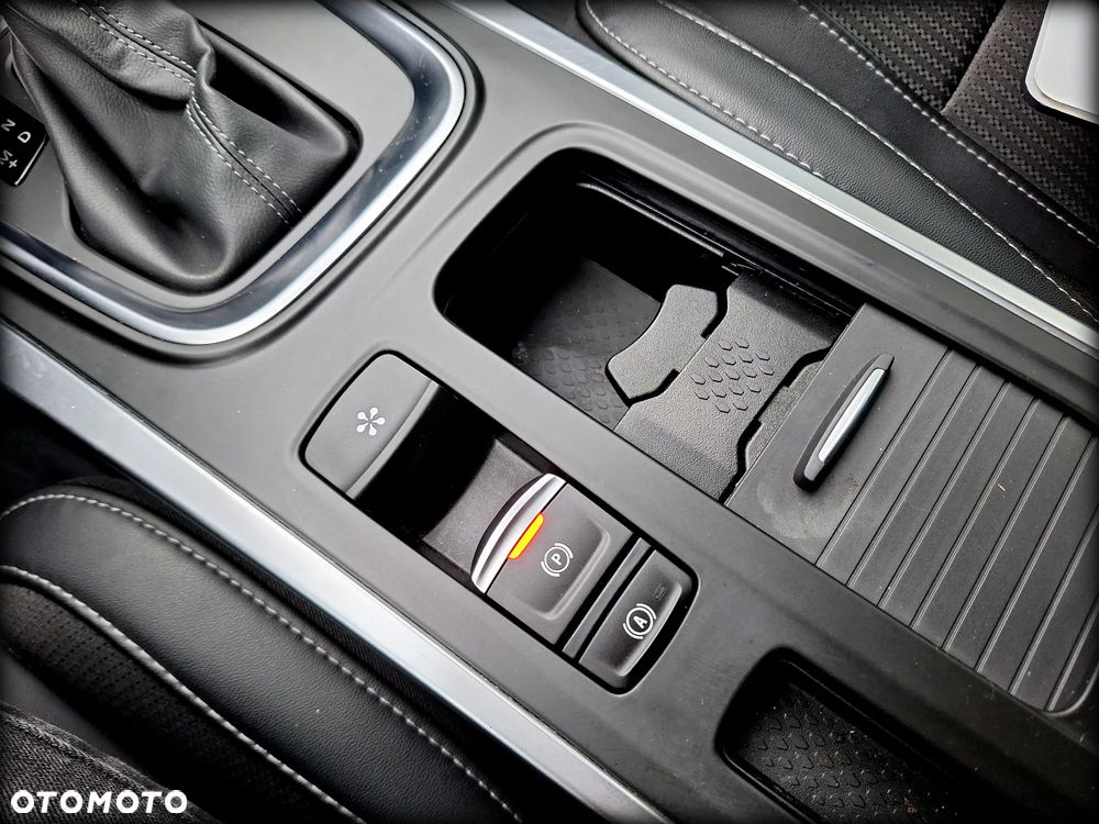 Renault Megane 1.3 TCe FAP Intens EDC - 31