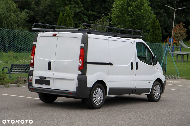 Renault Trafic - 2
