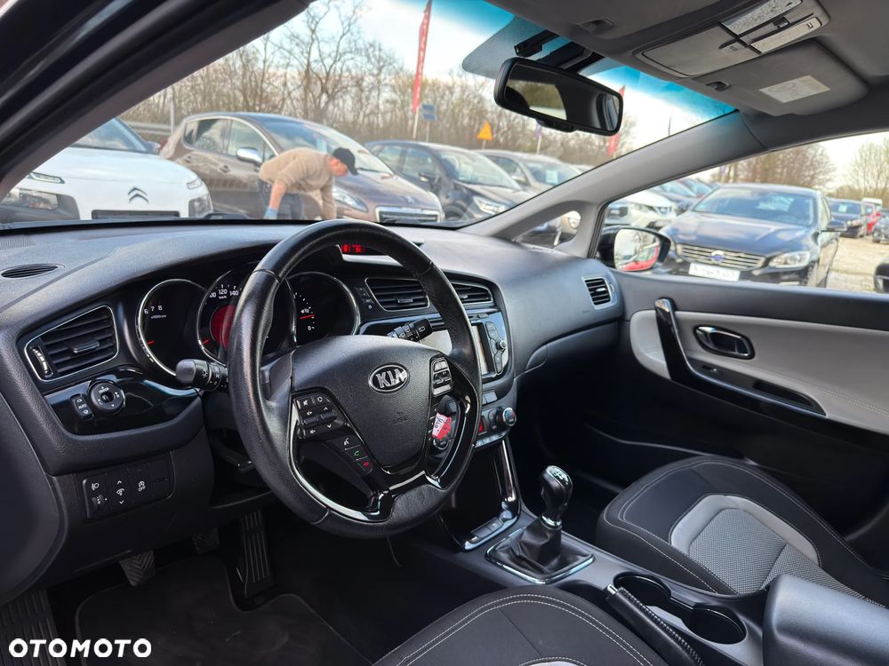 Kia Ceed 1.6 GDI Business Line - 7