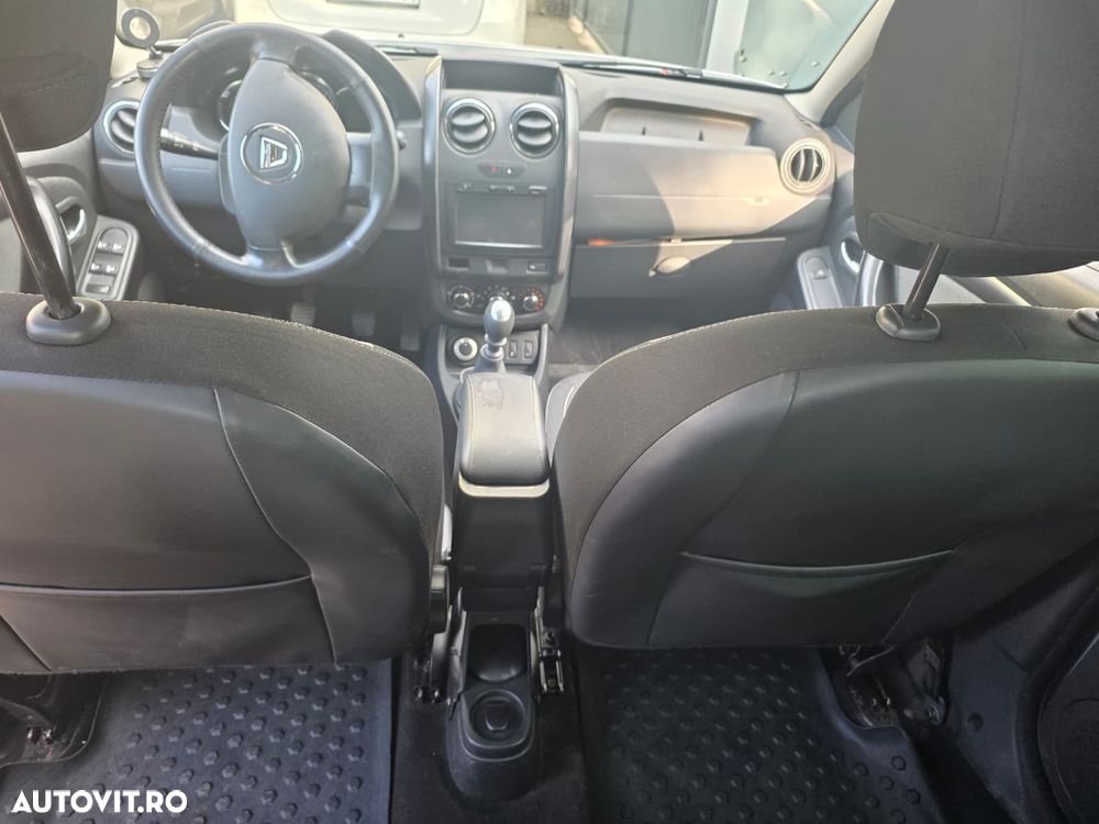 Dacia Duster 1.5 dCi 4WD Prestige jante 16" - 6