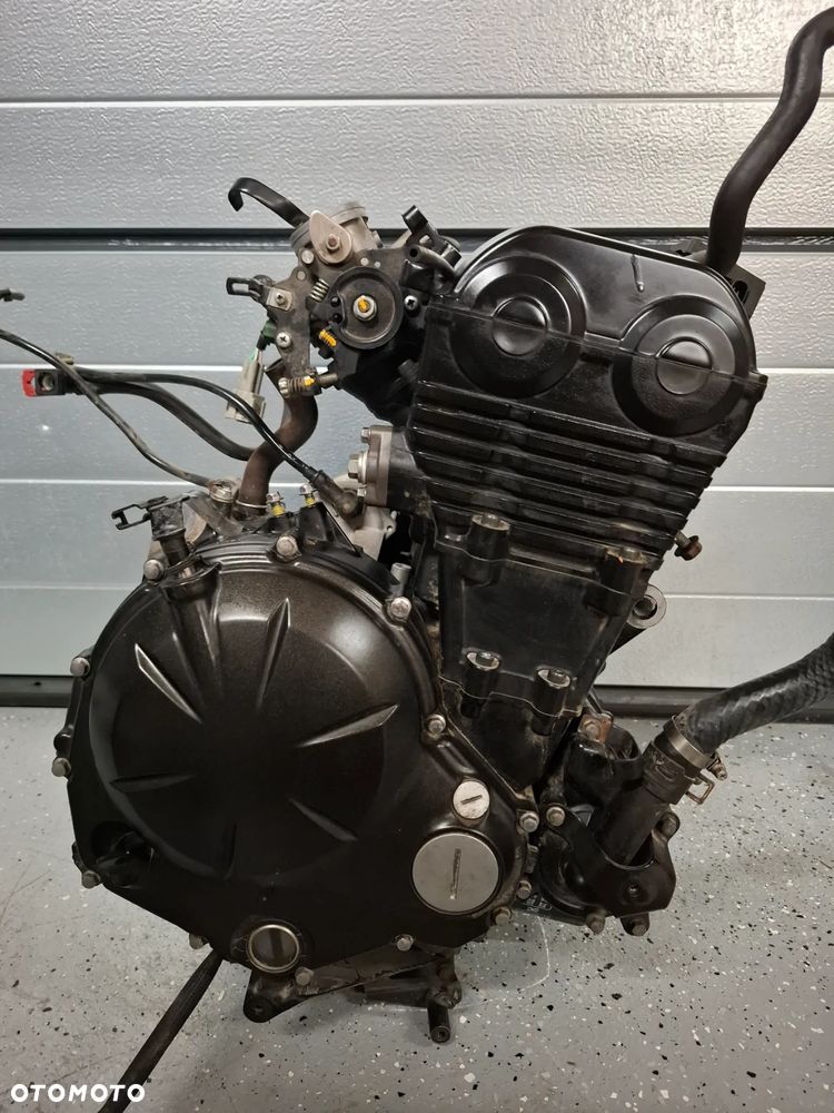 Kawasaki KLE 650 Versys silnik engine - 1
