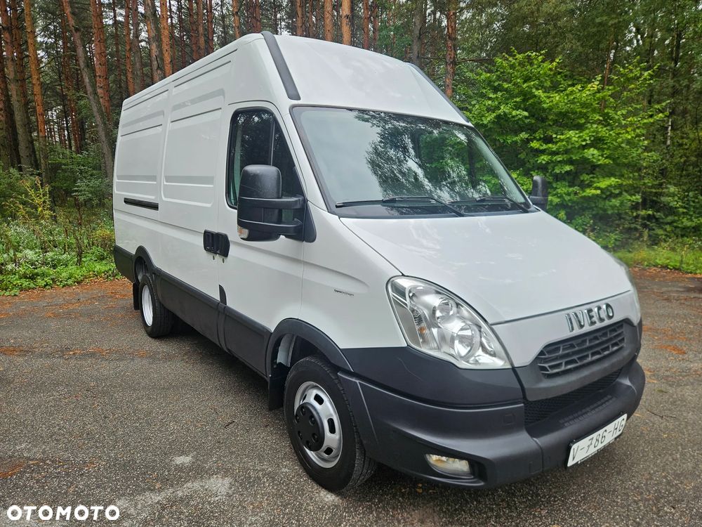 Iveco Daily BLIŹNIAKI Hak 3,5 tony - 14