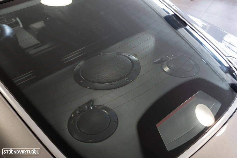 Aston Martin Vanquish - 20