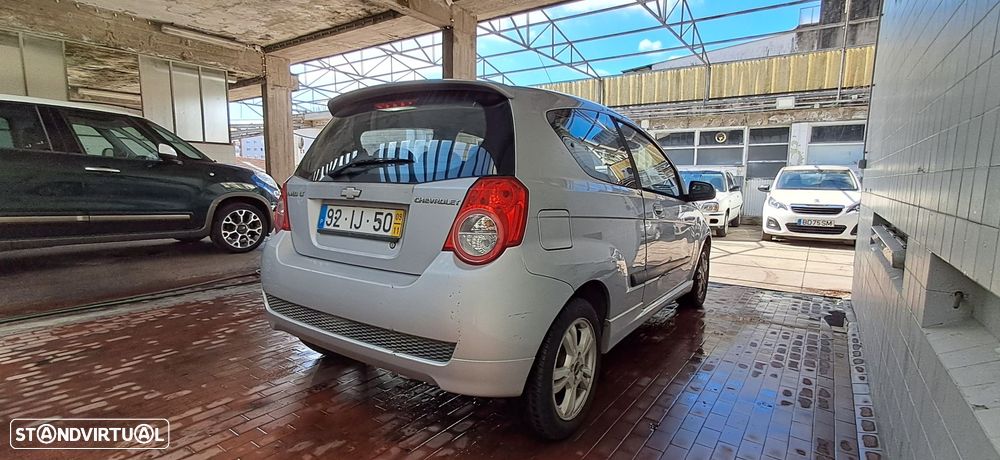 Chevrolet Aveo 1.2 L - 11