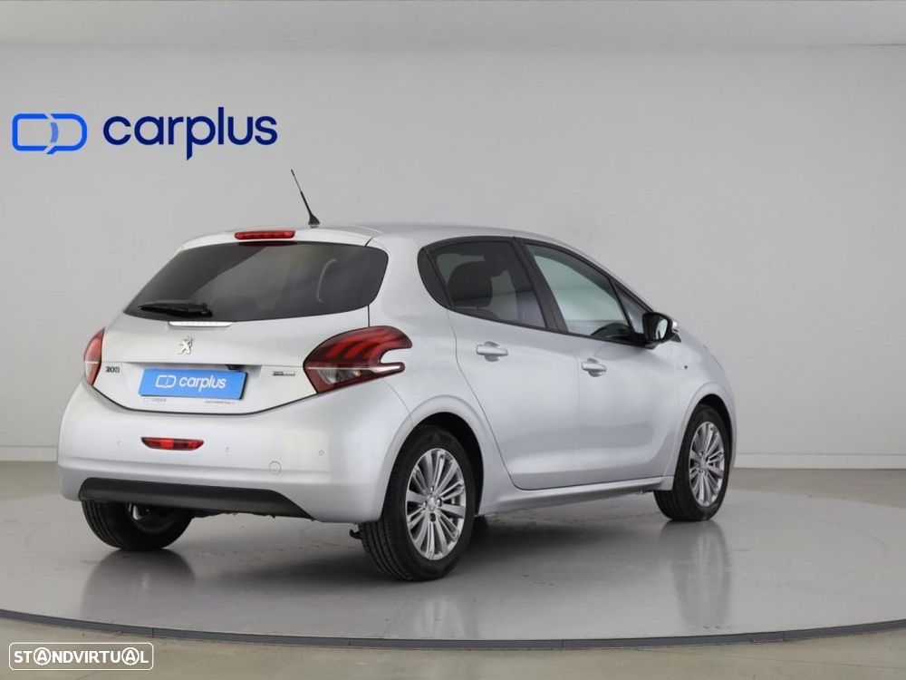 Peugeot 208 1.2 PureTech Style - 7