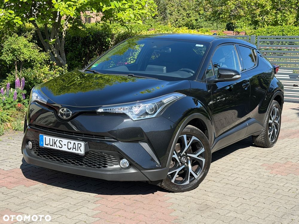 Toyota C-HR 1.2 Turbo Team Deutschland - 37