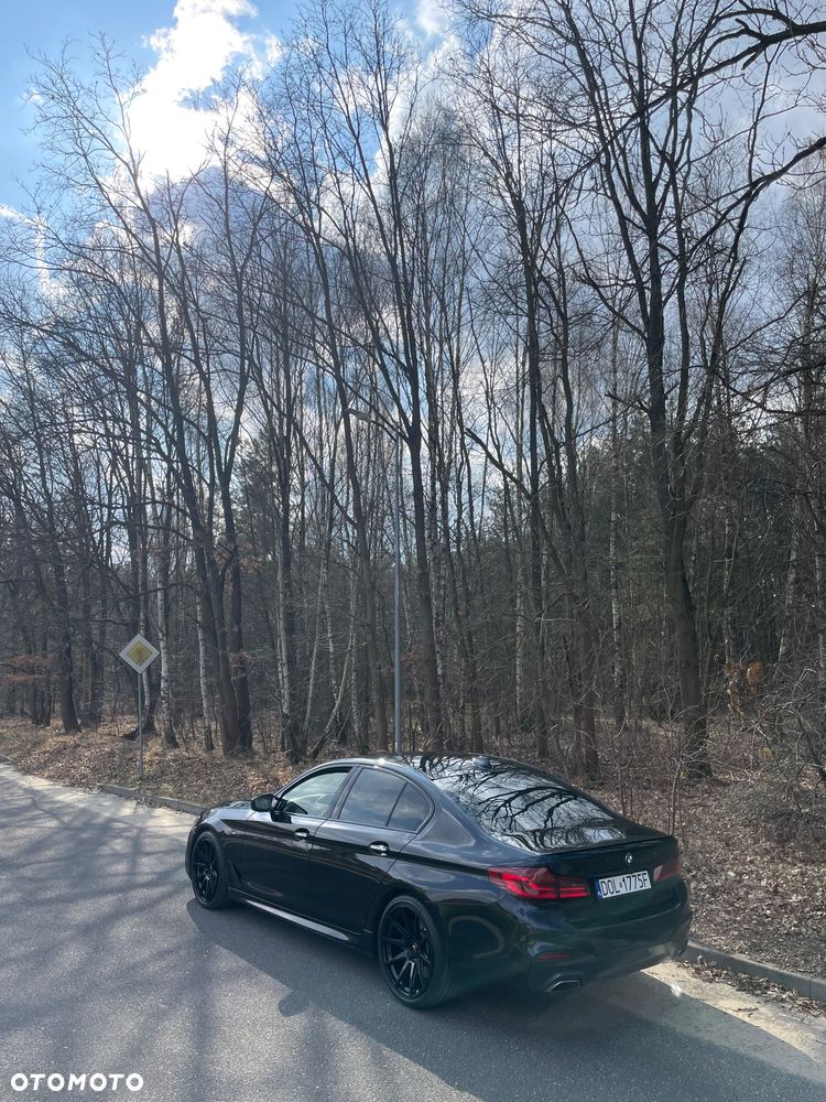 BMW Seria 5 530i GPF xDrive M Sport sport - 26