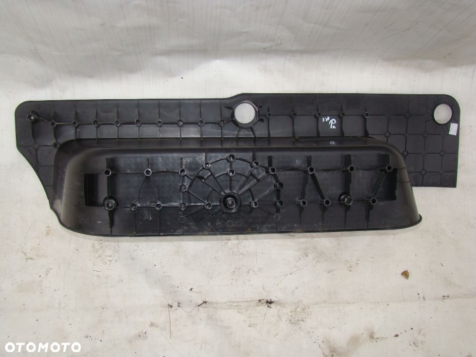 Schodek prawy podest osłona stopnia plastik Opel Vivaro Renault Trafic EU - 4