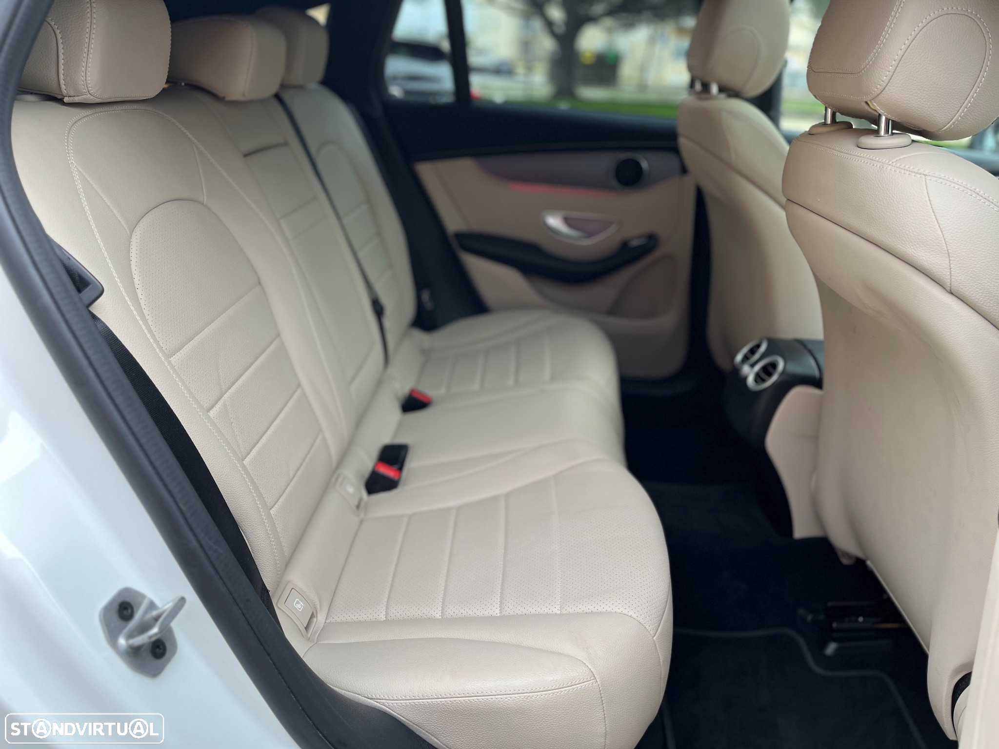Mercedes-Benz EQC 400 4Matic Electric Art - 14