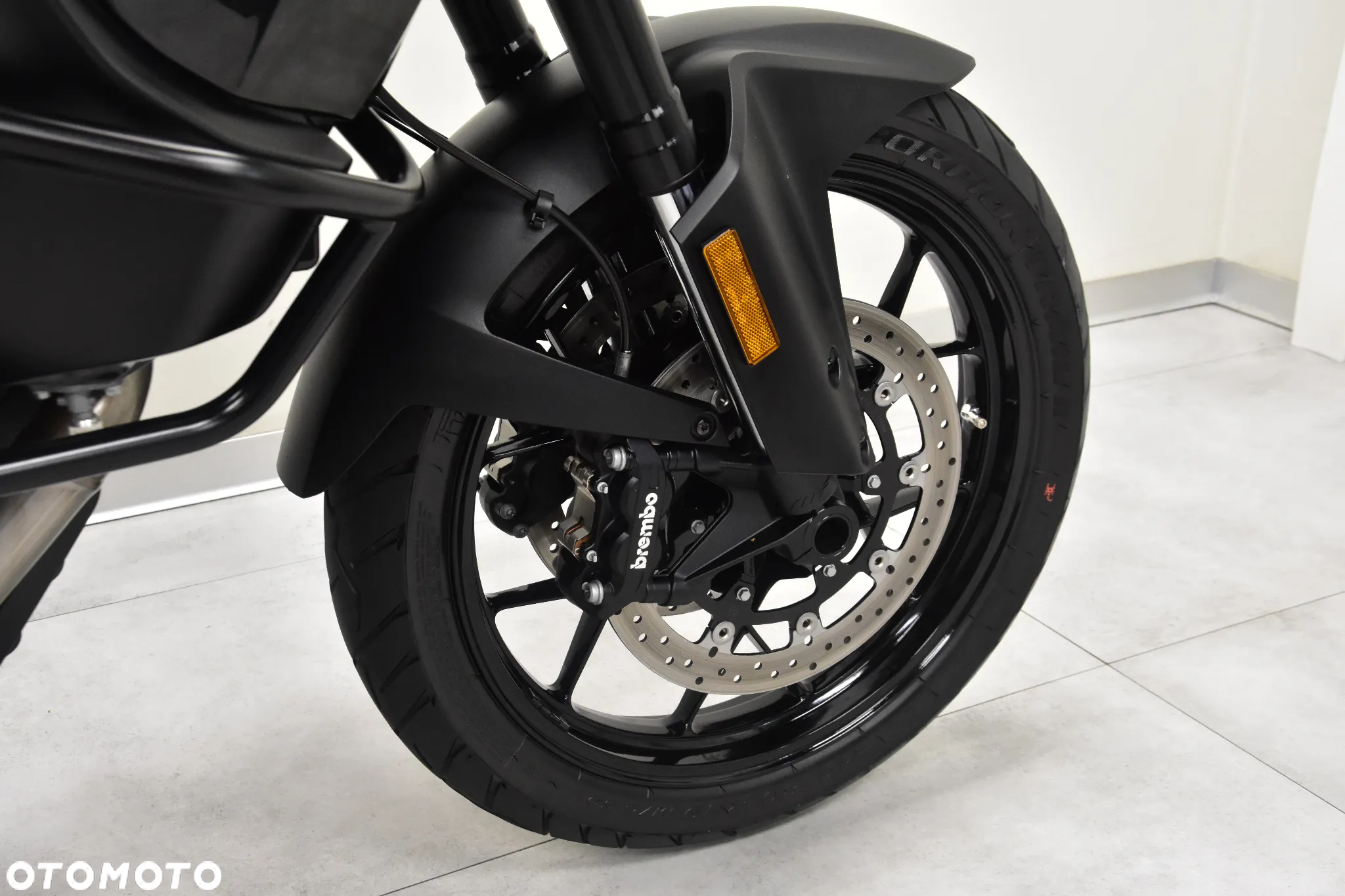 KTM Adventure - 27