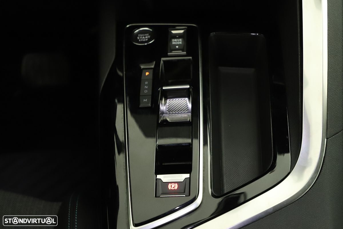 Peugeot 5008 1.2 PureTech Allure Pack EAT8 - 13