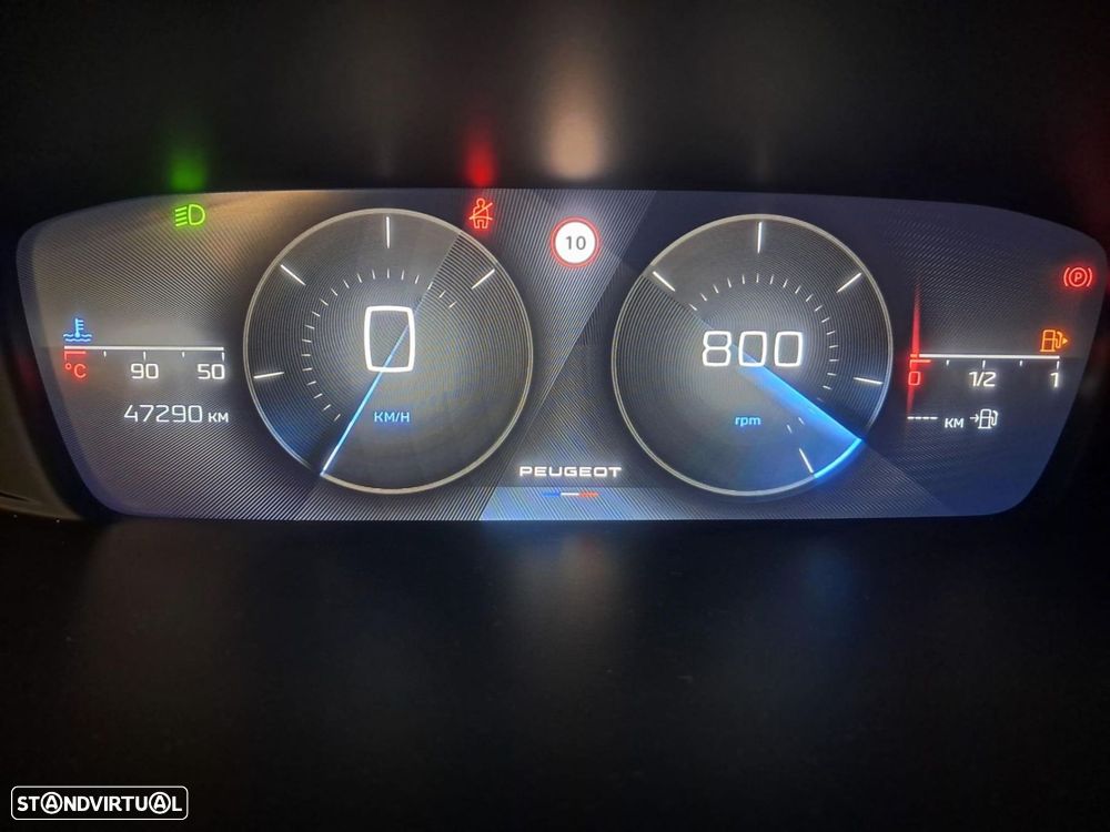 Peugeot 308 1.2 PureTech Allure - 18