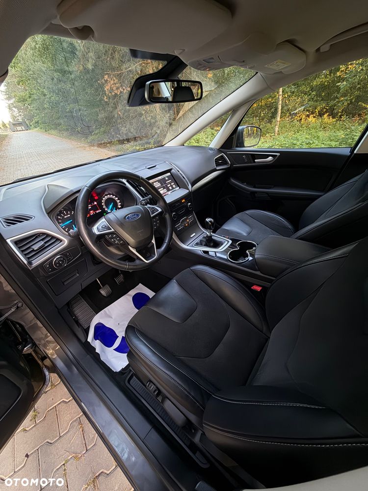 Ford S-Max - 10