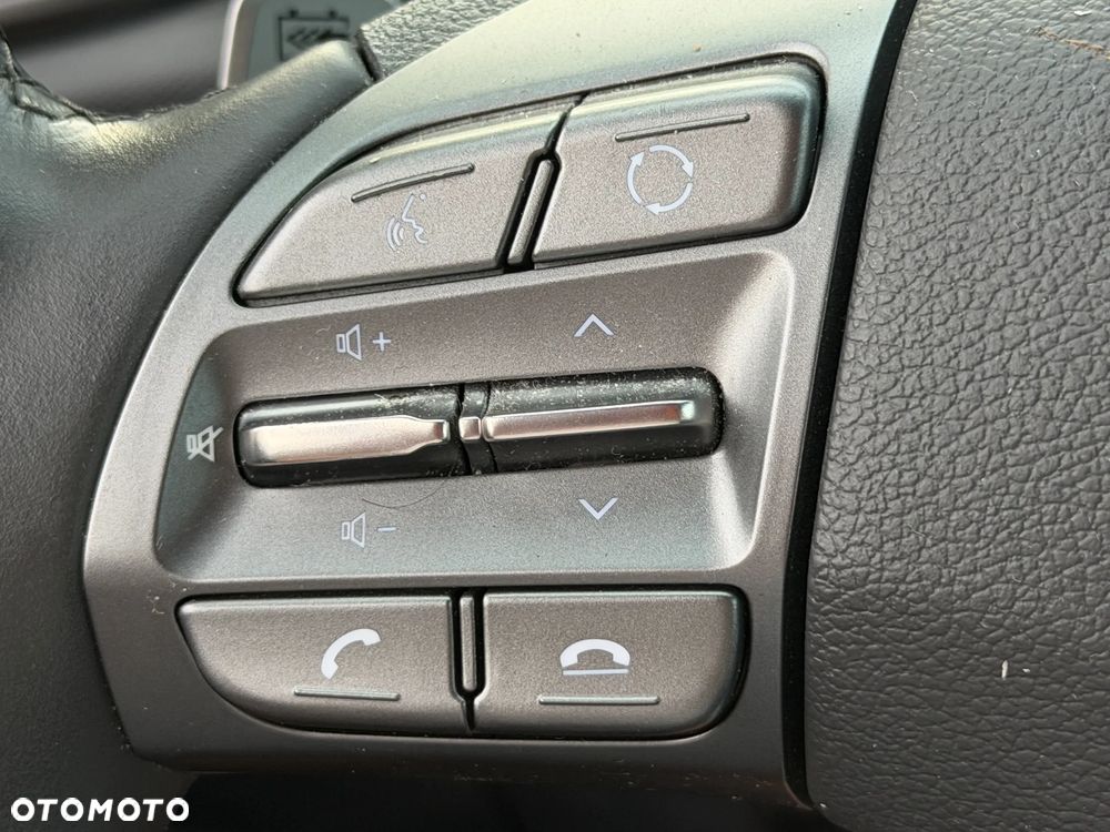 Hyundai IONIQ Premium - 22