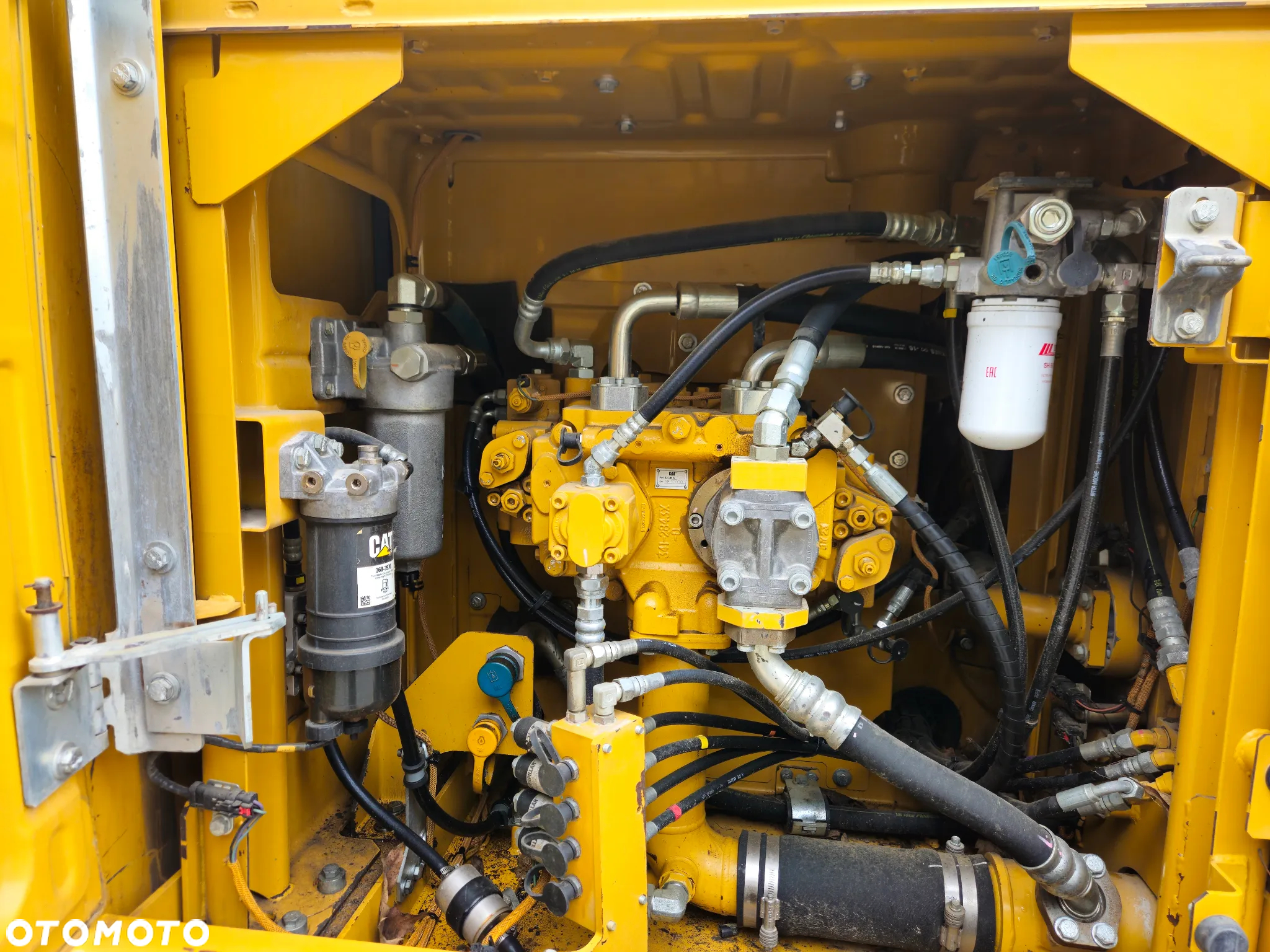 Caterpillar CAT CL320 e - 24