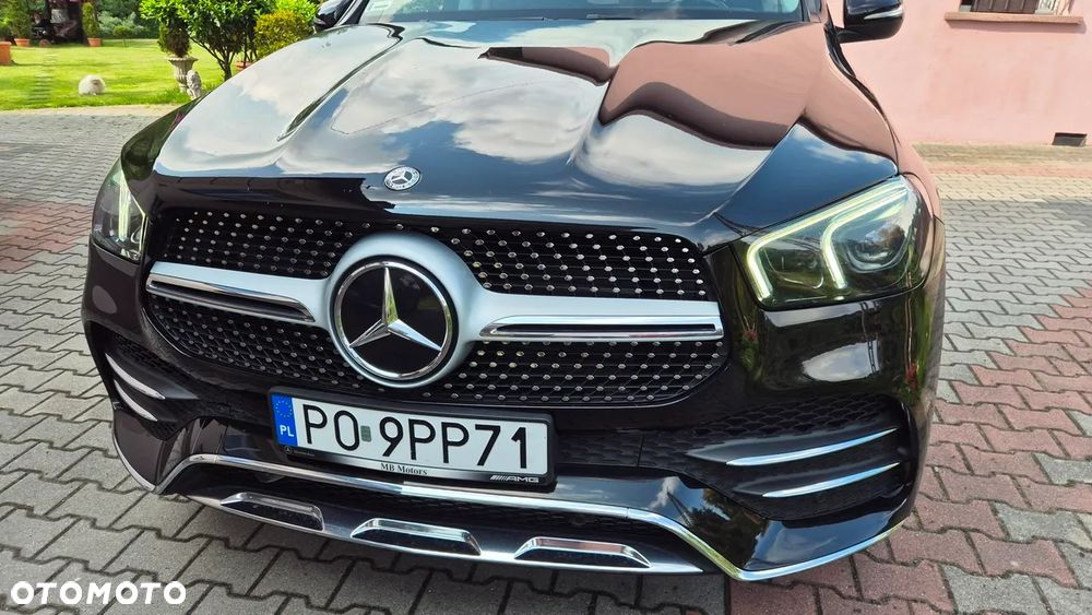 Mercedes-Benz GLE 300 d 4Matic 9G-TRONIC AMG Line - 18