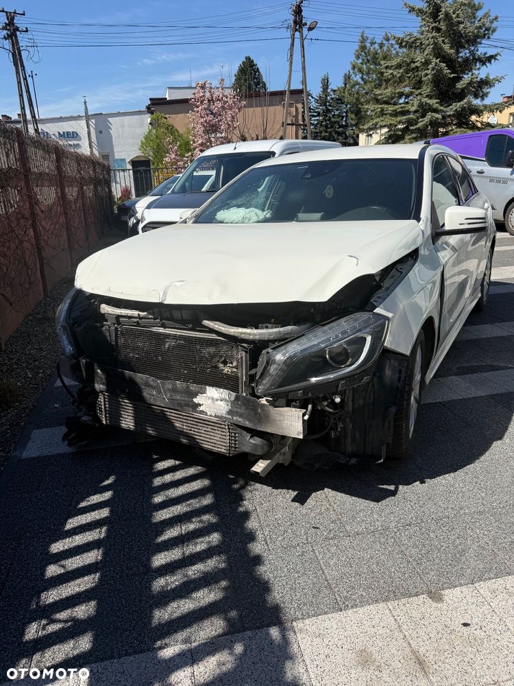 Mercedes-Benz Klasa A 180 CDI (BlueEFFICIENCY) 7G-DCT AMG Sport - 12