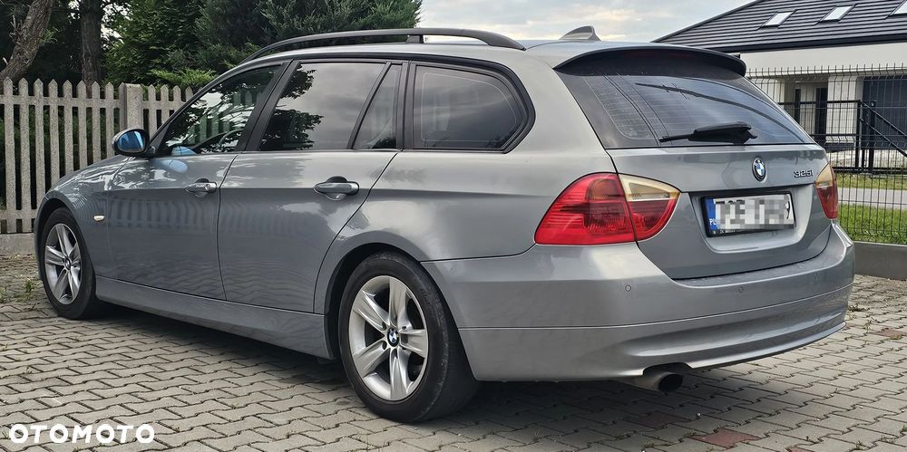 BMW Seria 3 320d - 3