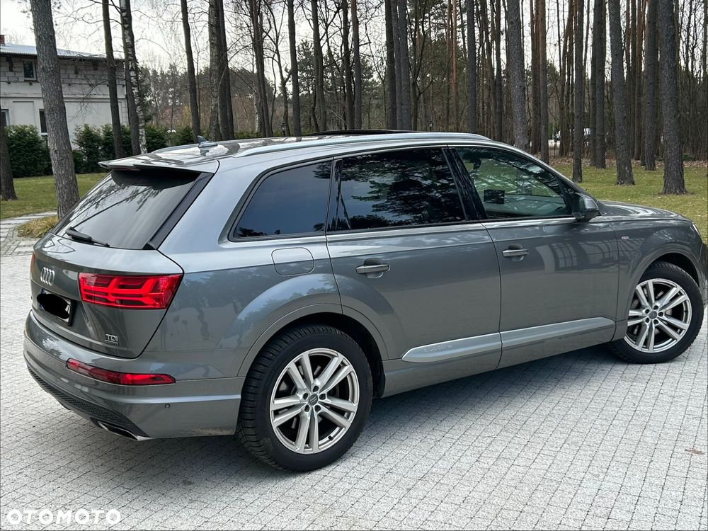 Audi Q7 - 6
