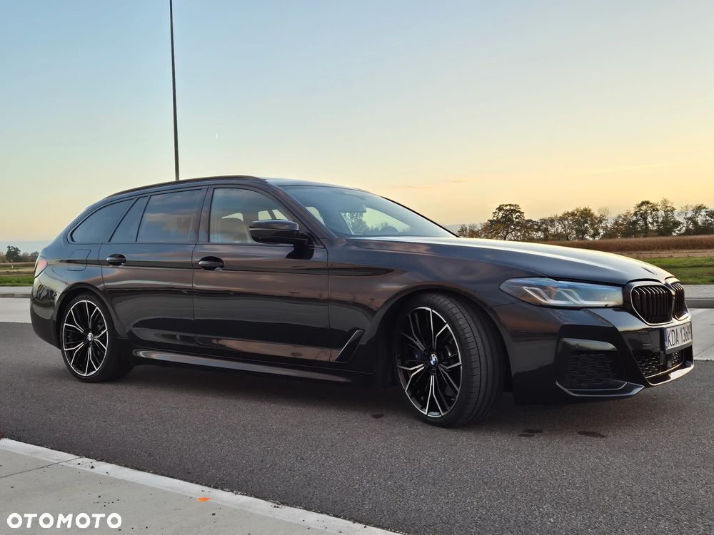 BMW Seria 5 540d xDrive M Sport Edition - 12