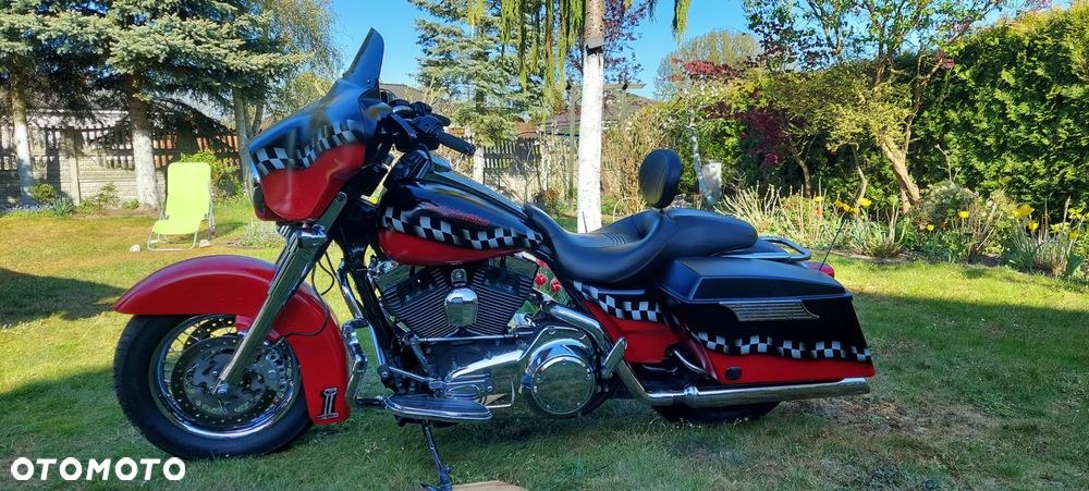 Harley-Davidson Touring Street Glide - 10