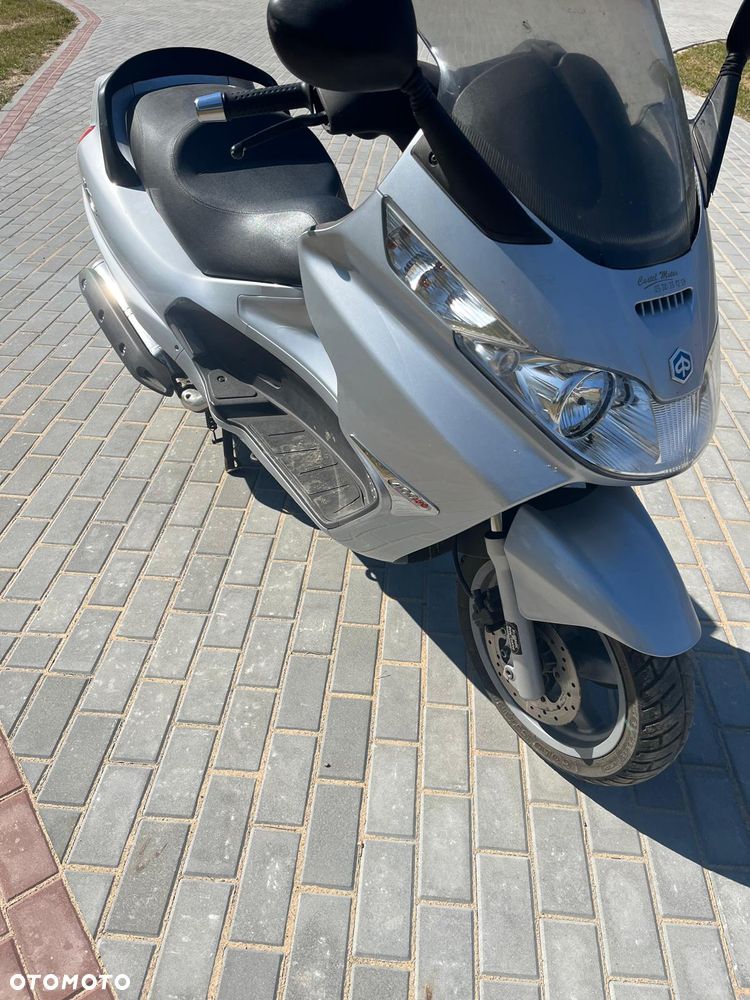 Piaggio X8 - 7
