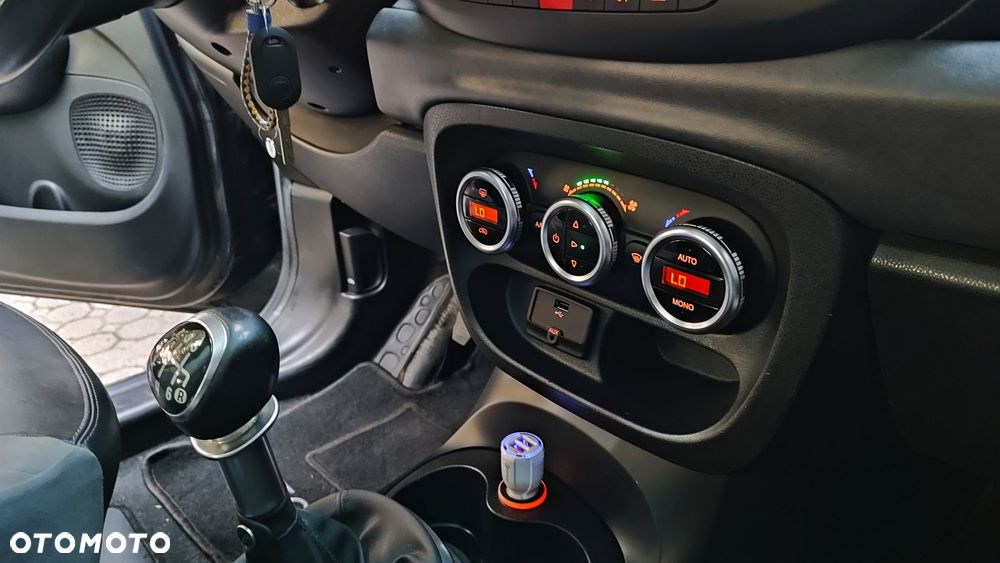 Fiat 500L 1.4 16V Rockstar - 25