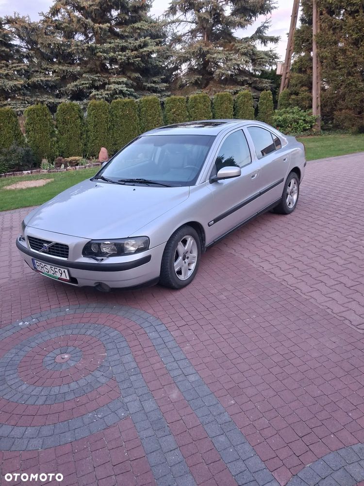 Volvo S60 - 17