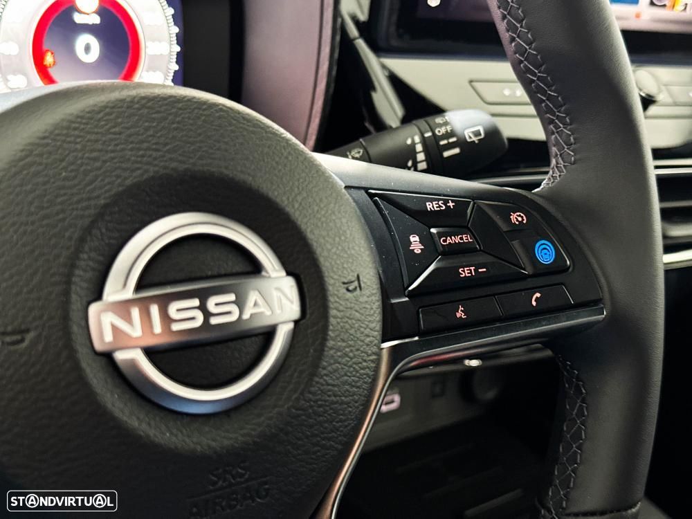 Nissan Juke 1.0 DIG-T Tekna - 38