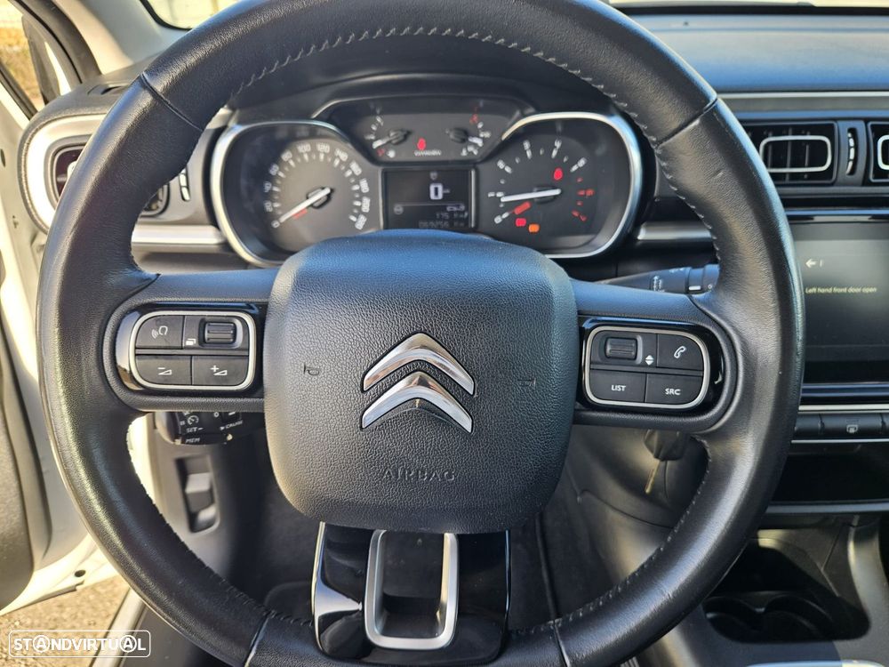 Citroën C3 1.2 PureTech Shine - 18