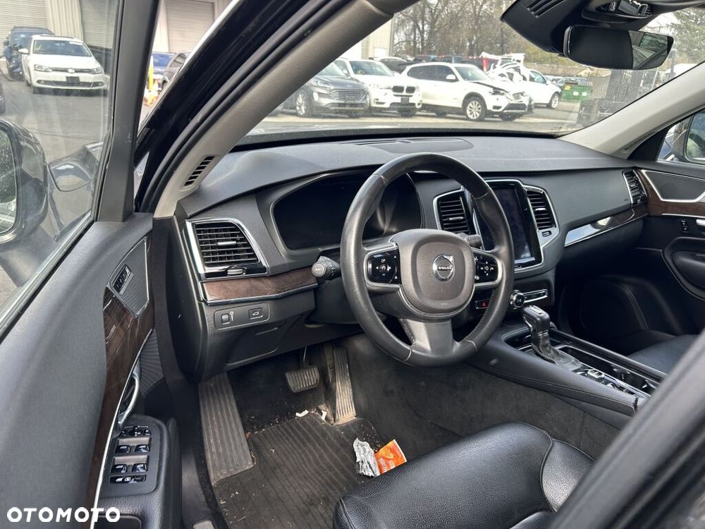 Volvo XC 90 T6 AWD Geartronic Momentum - 8