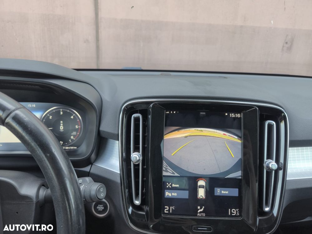 Volvo XC 40 D3 AWD Momentum - 18