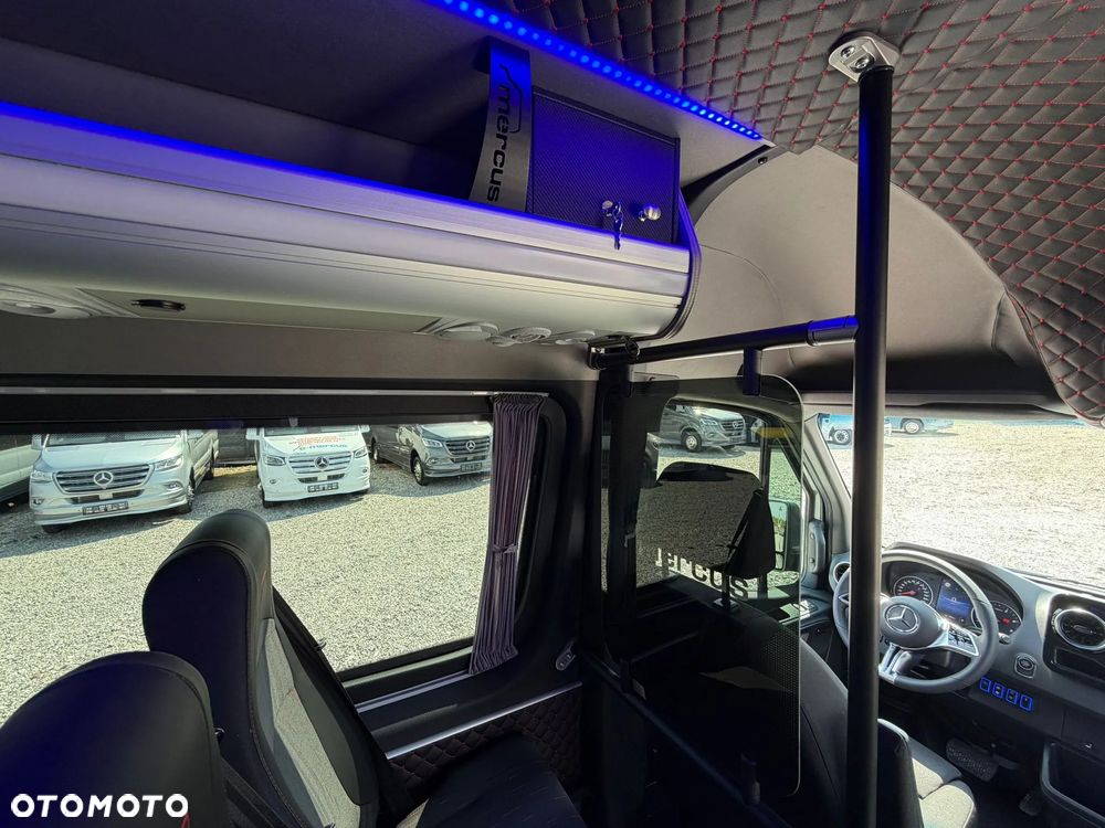 Mercedes-Benz Sprinter 519 - 24