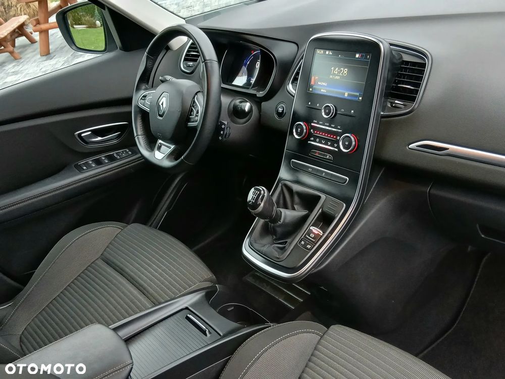 Renault Grand Scenic ENERGY TCe 115 LIMITED - 26